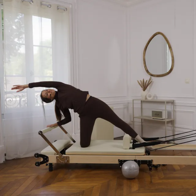 Pamela en séance sur Reformer
